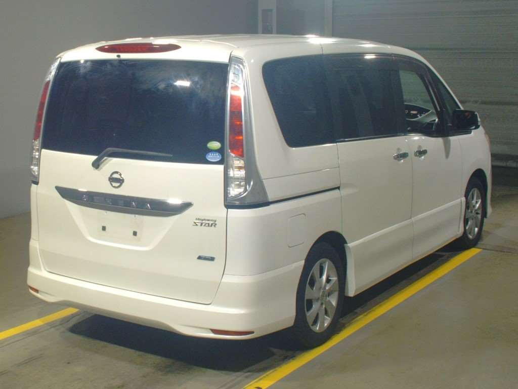 2011 Nissan Serena FC26[1]