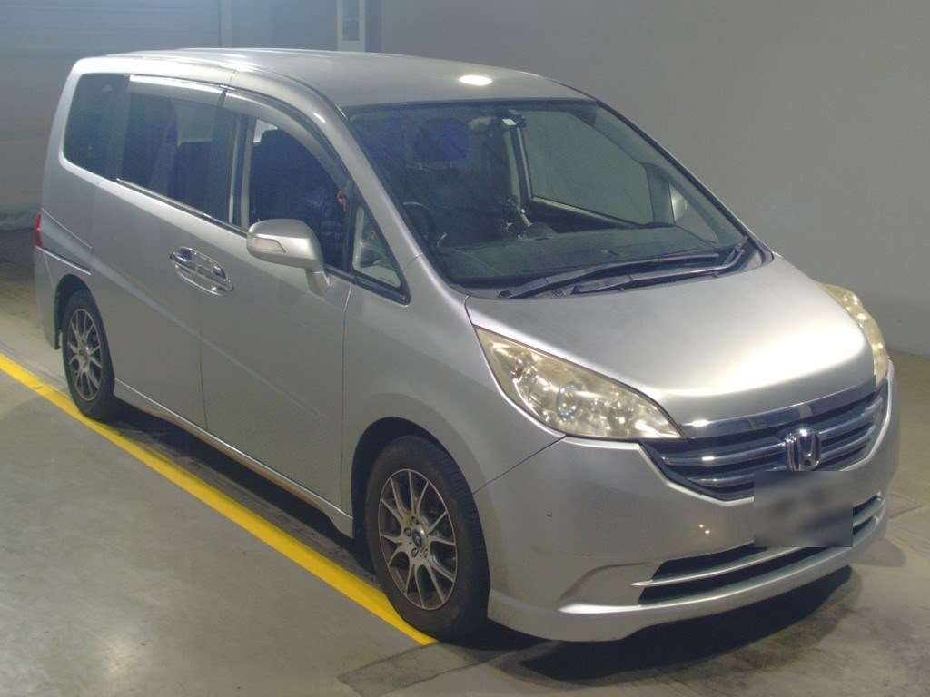 2008 Honda Step WGN RG1[2]