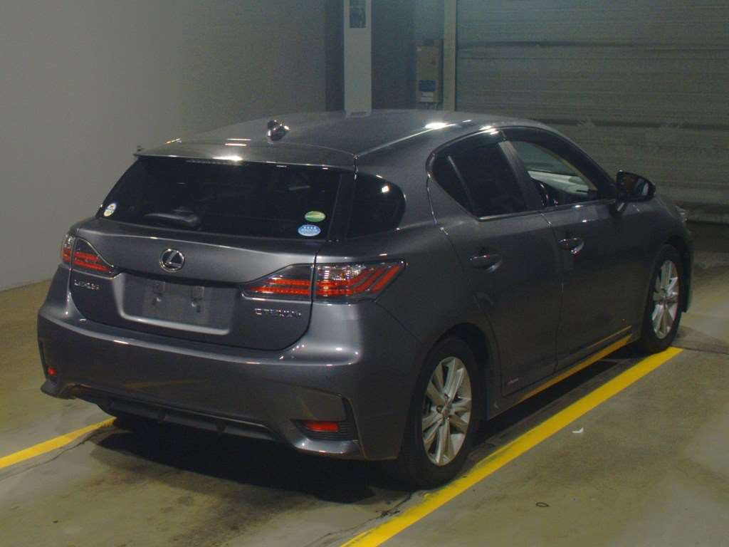 2015 Lexus CT ZWA10[1]