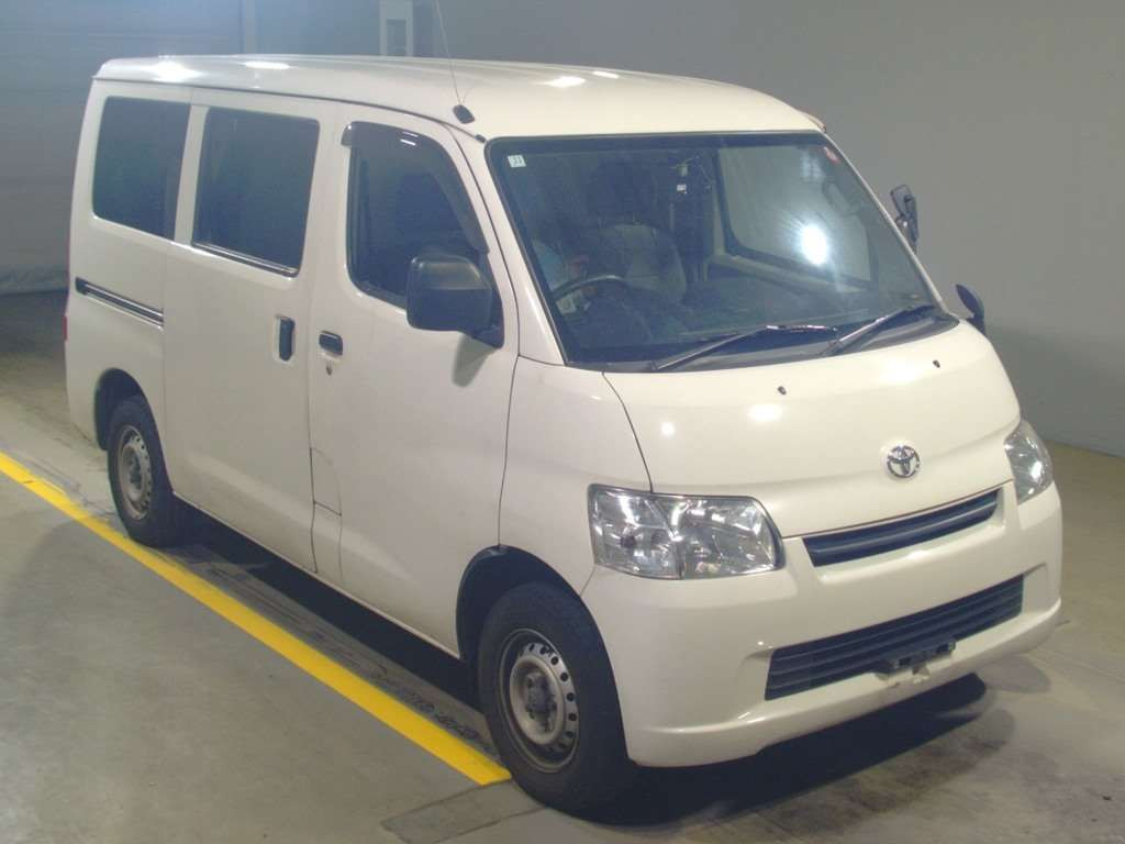 2019 Toyota Liteace Van S402M[2]