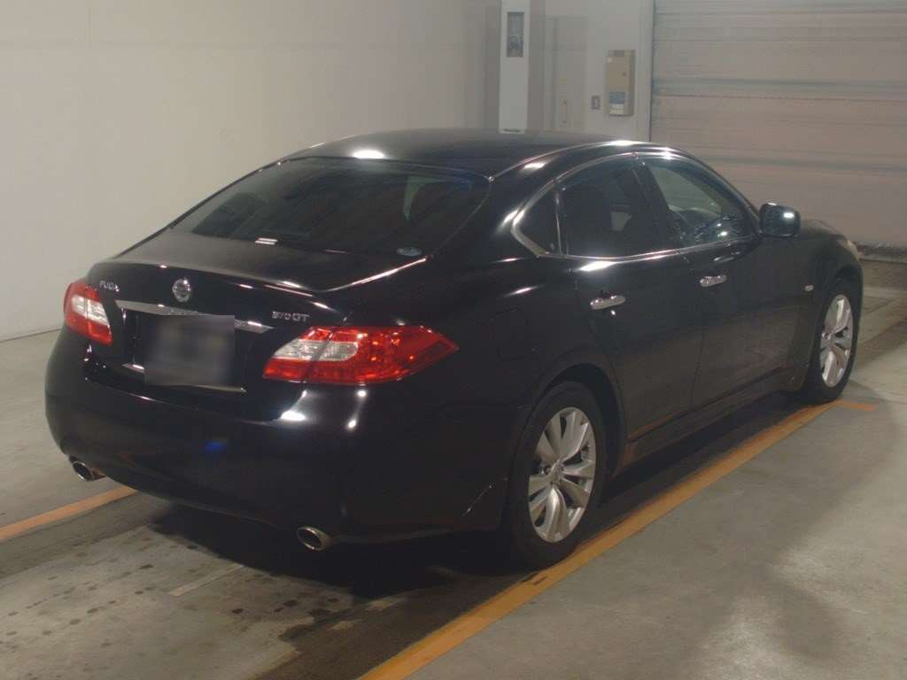 2010 Nissan Fuga KY51[1]