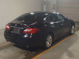 2010 Nissan Fuga