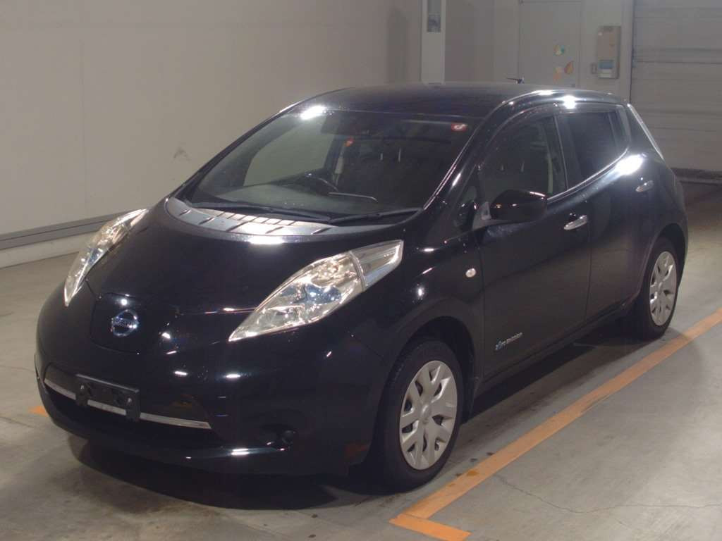 2015 Nissan Leaf AZE0[0]