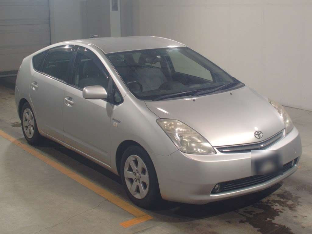 2007 Toyota Prius NHW20[2]