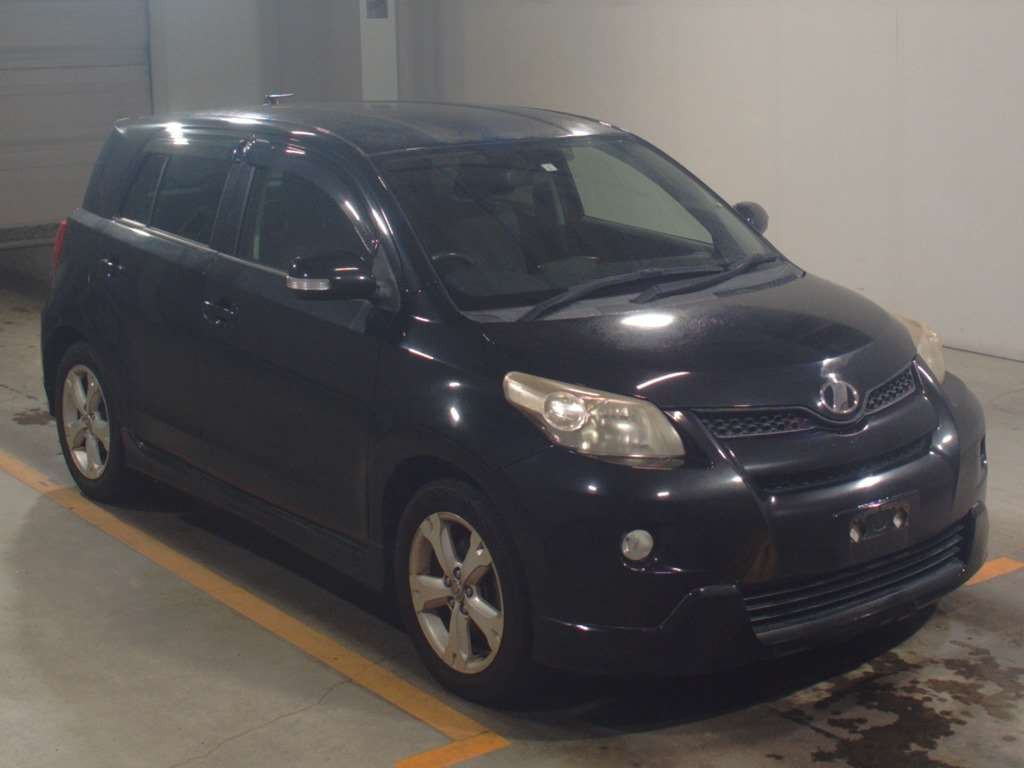 2009 Toyota IST NCP110[2]