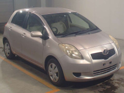 2005 Toyota Vitz