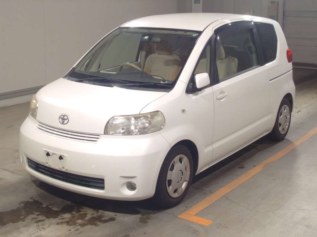 2006 Toyota Porte NNP11[0]