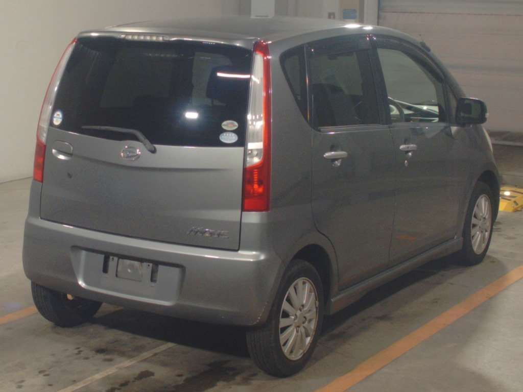 2009 Daihatsu Move L175S[1]