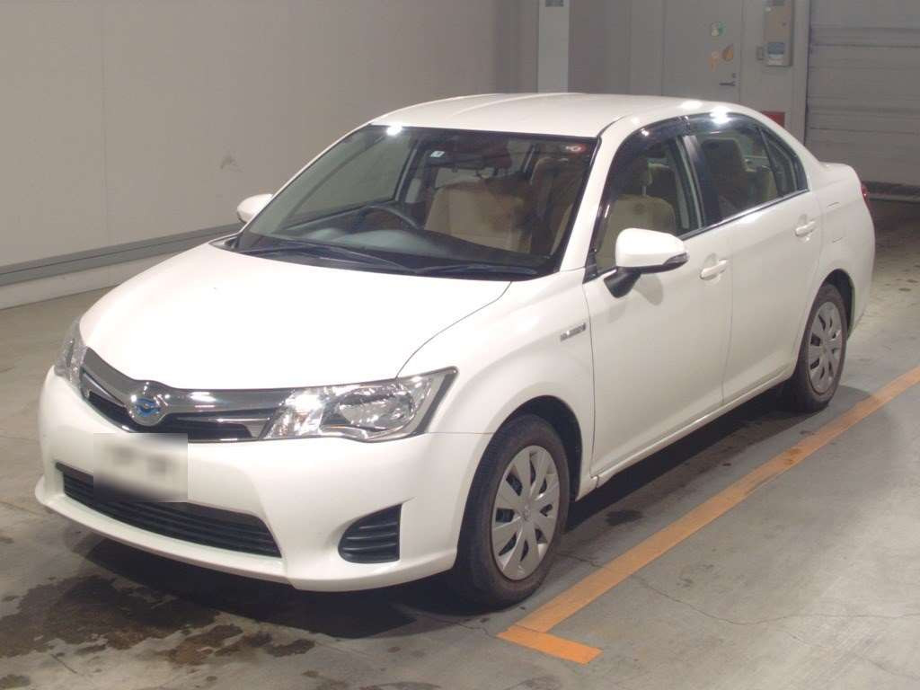 2013 Toyota Corolla Axio NKE165[0]