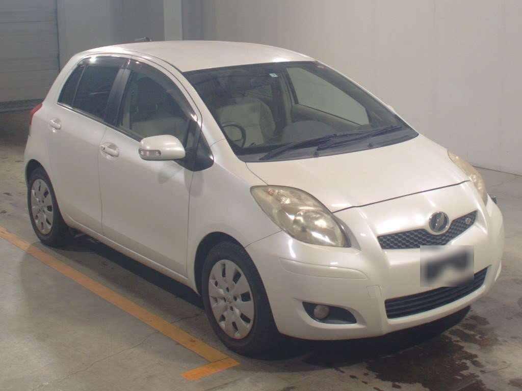 2009 Toyota Vitz NCP91[2]