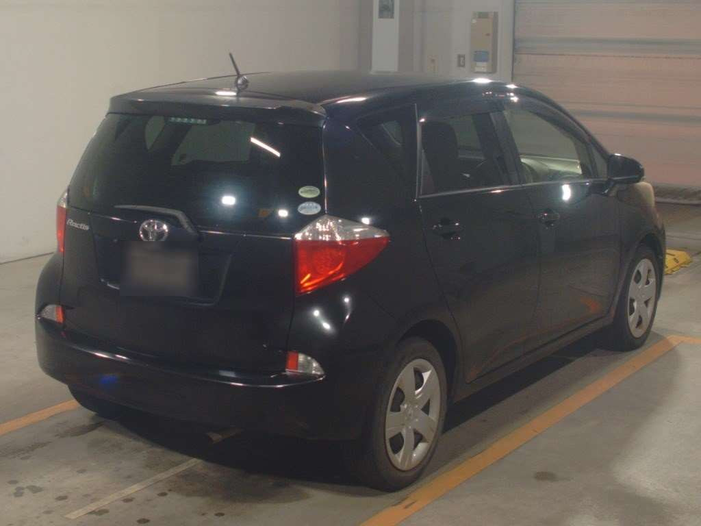 2012 Toyota Ractis NCP120[1]