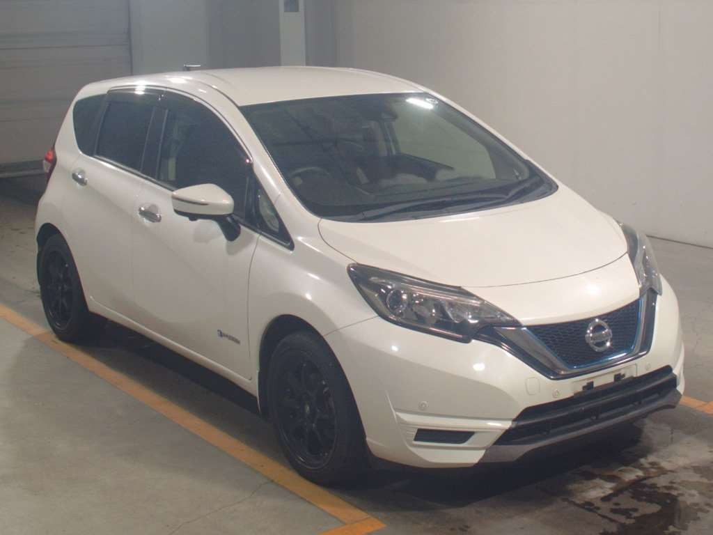 2017 Nissan Note HE12[2]