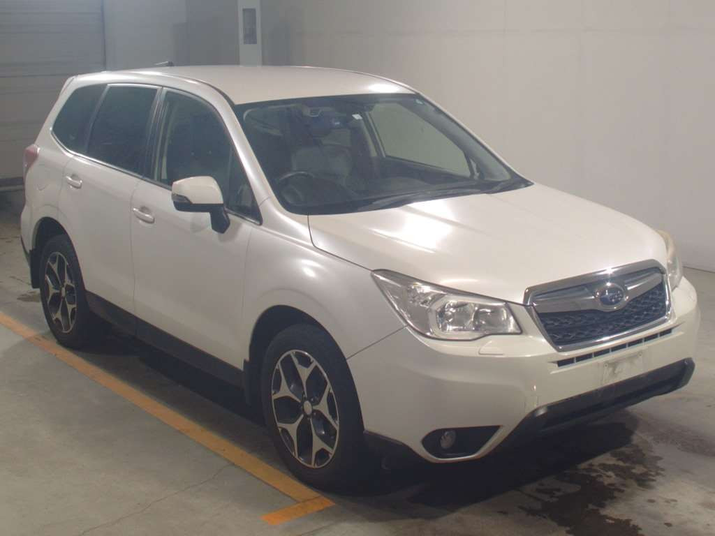 2014 Subaru Forester SJ5[2]