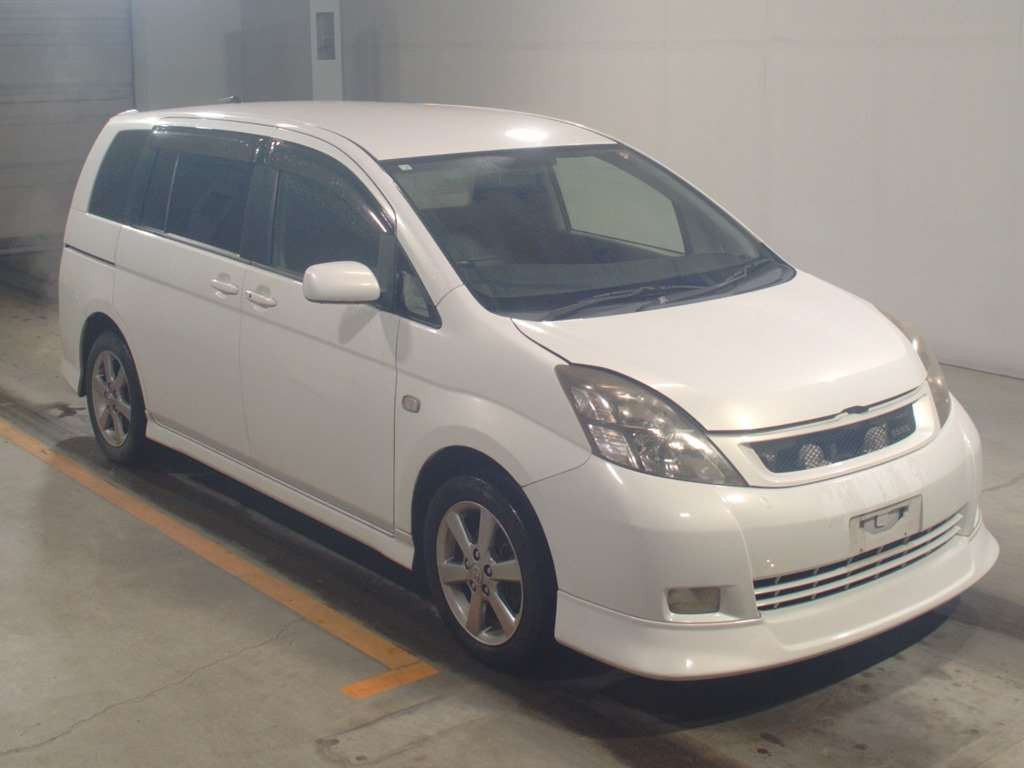 2006 Toyota Isis ANM10W[2]