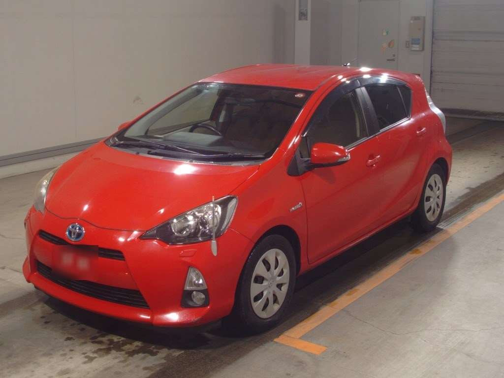 2012 Toyota Aqua NHP10[0]