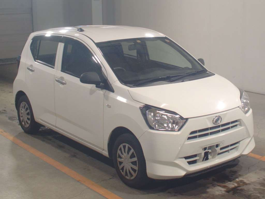 2019 Daihatsu Mira es LA350S[2]