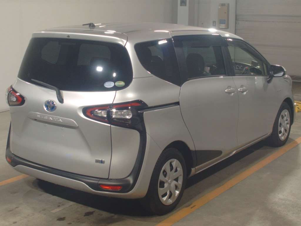 2015 Toyota Sienta NHP170G[1]