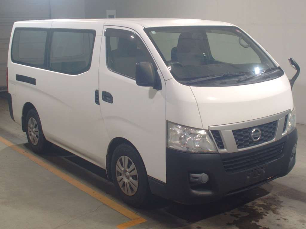 2014 Nissan NV350 CARAVAN VAN VR2E26[2]