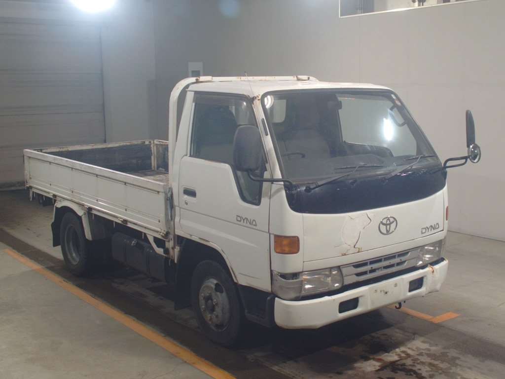 1995 Toyota Dyna Truck BU102[2]