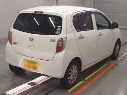 2012 Daihatsu Mira es