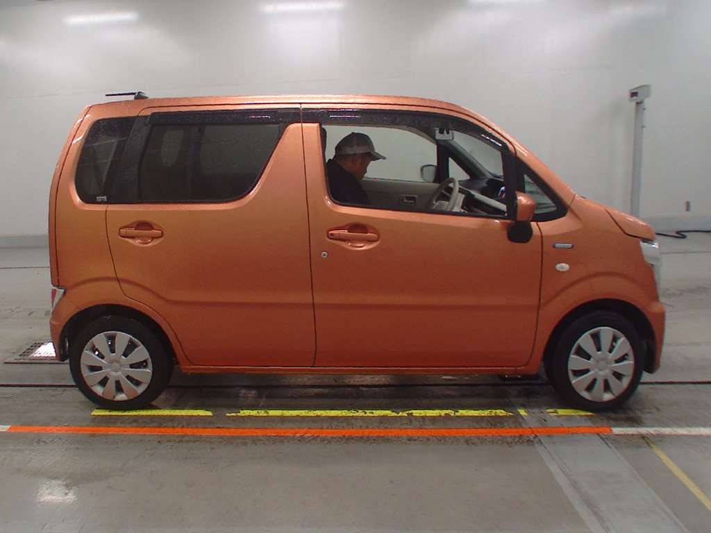 2019 Suzuki Wagon R MH55S[2]