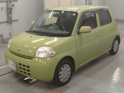 2009 Daihatsu Esse