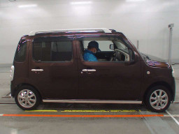 2013 Daihatsu Mira Cocoa