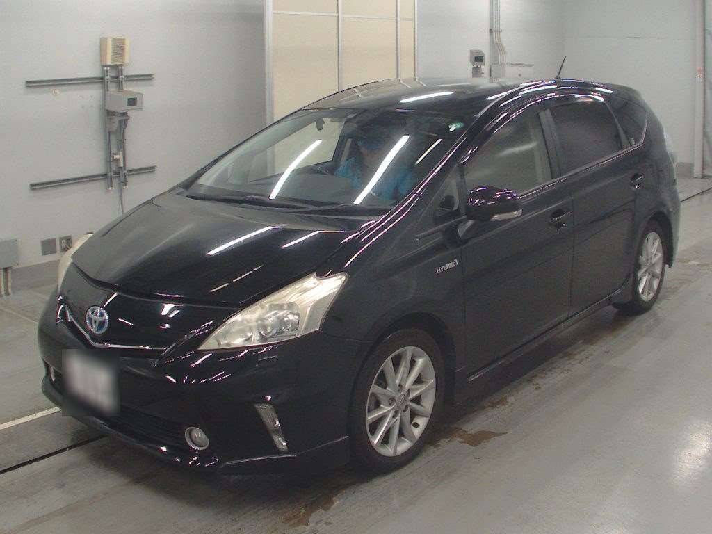 2012 Toyota Prius alpha ZVW41W[0]