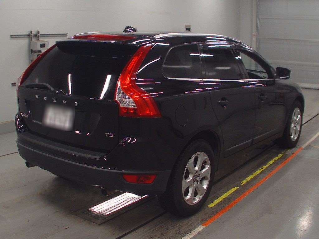 2013 Volvo XC60 DB4204TXC[1]