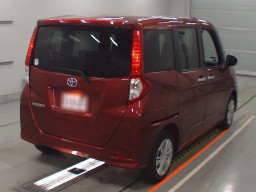 2021 Toyota Roomy