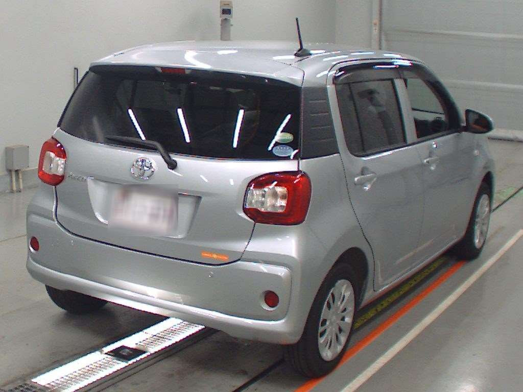 2017 Toyota Passo M710A[1]