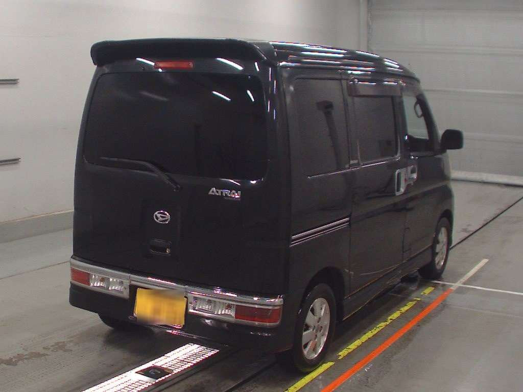 2012 Daihatsu Atrai Wagon S321G[1]