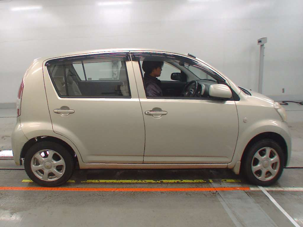 2006 Toyota Passo KGC10[2]