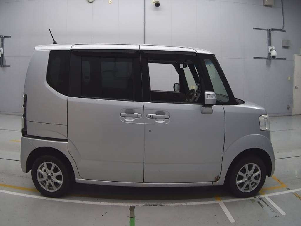 2014 Honda N-Box+ JF2[2]