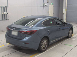 2014 Mazda Axela