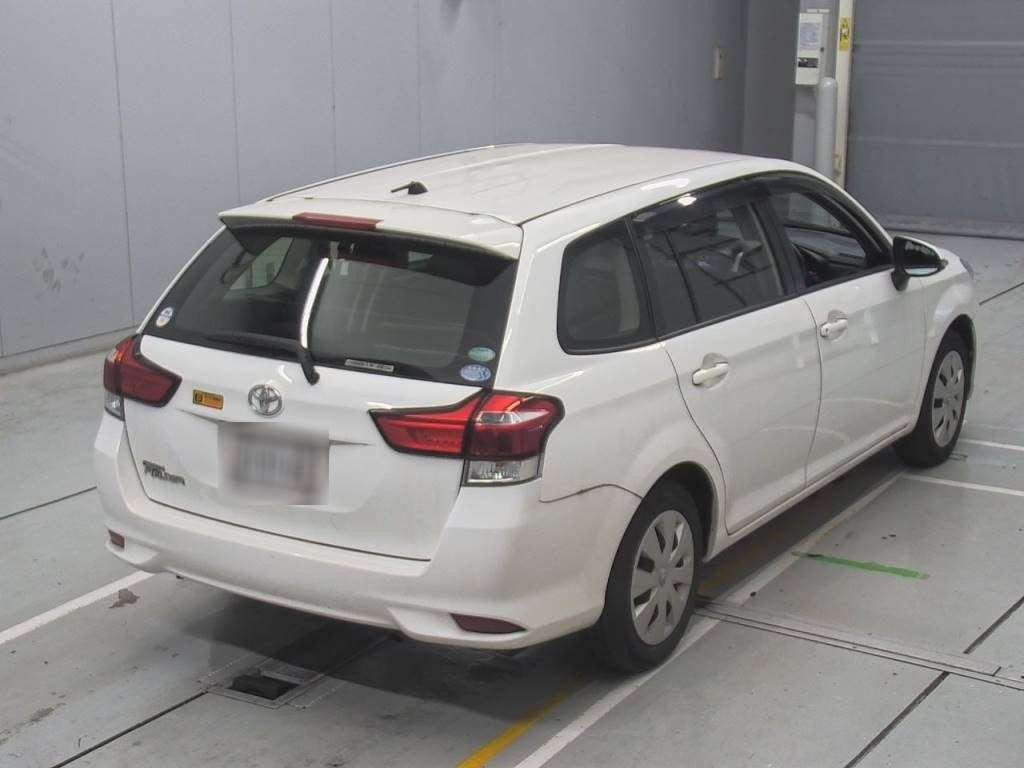 2017 Toyota Corolla Fielder NRE161G[1]