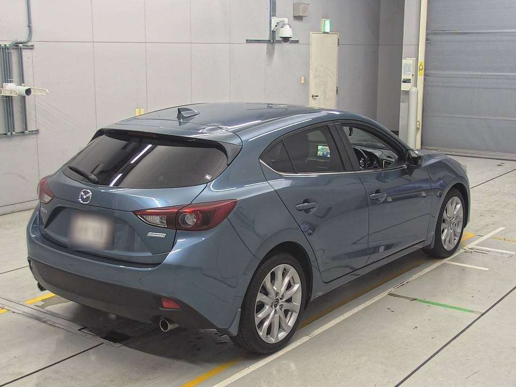 2015 Mazda Axela Sport BMEFS[1]