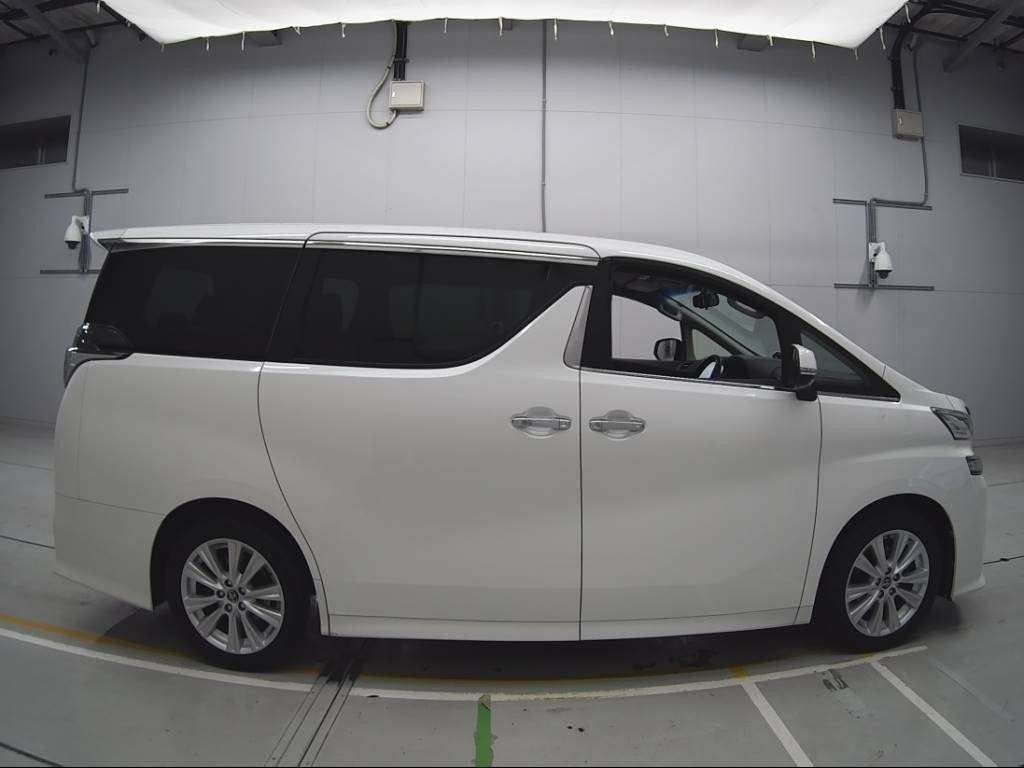 2016 Toyota Vellfire AGH30W[2]