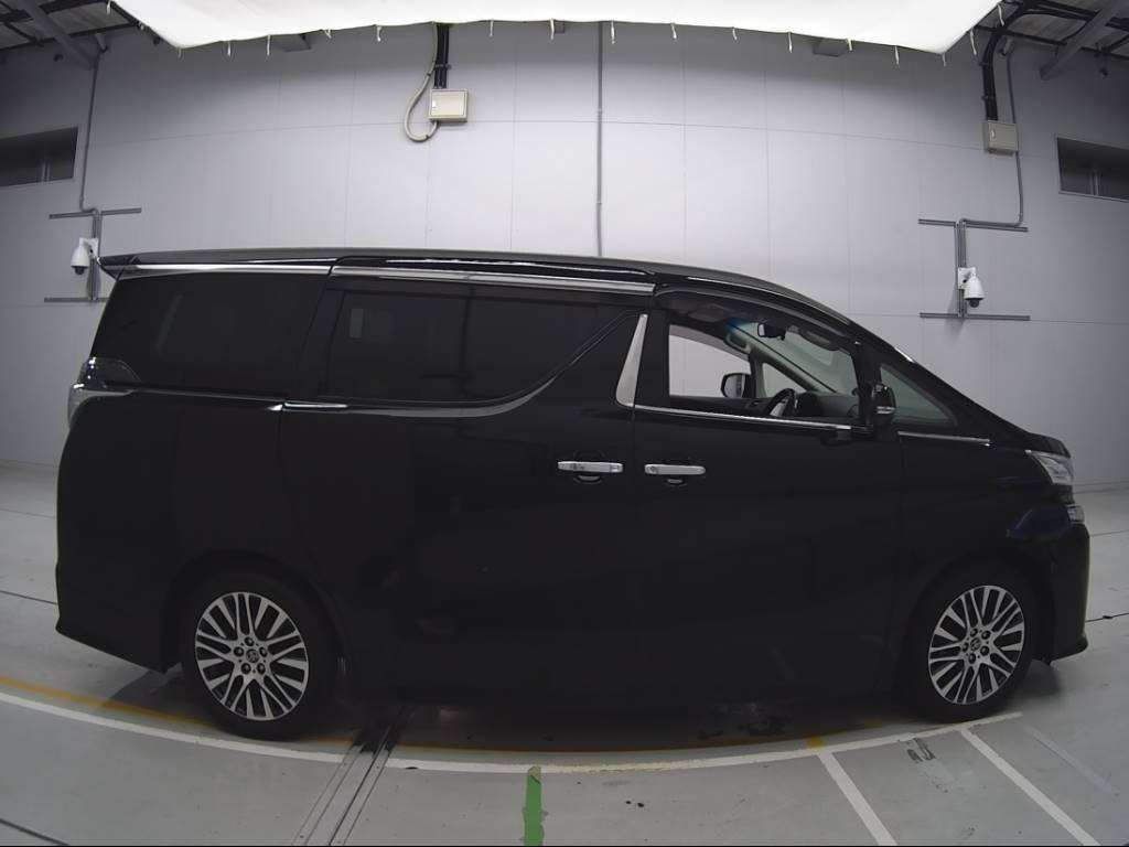 2015 Toyota Vellfire AGH30W[2]