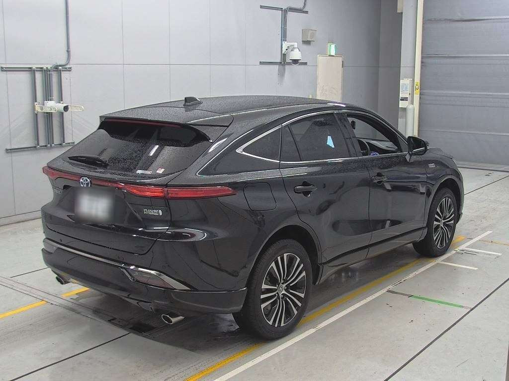 2023 Toyota Harrier PHEV AXUP85[1]