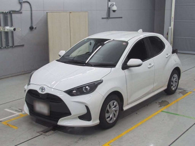 2021 Toyota YARIS