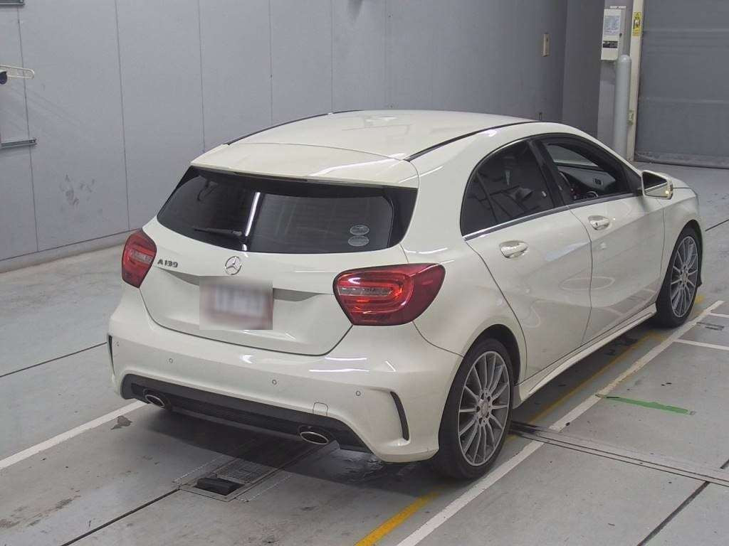 2014 Mercedes Benz A-Class 176042[1]