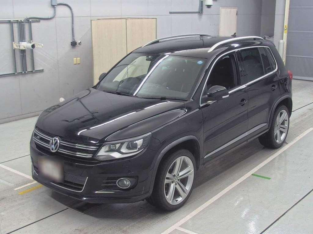 2013 Volkswagen Tiguan 5NCCZ[0]