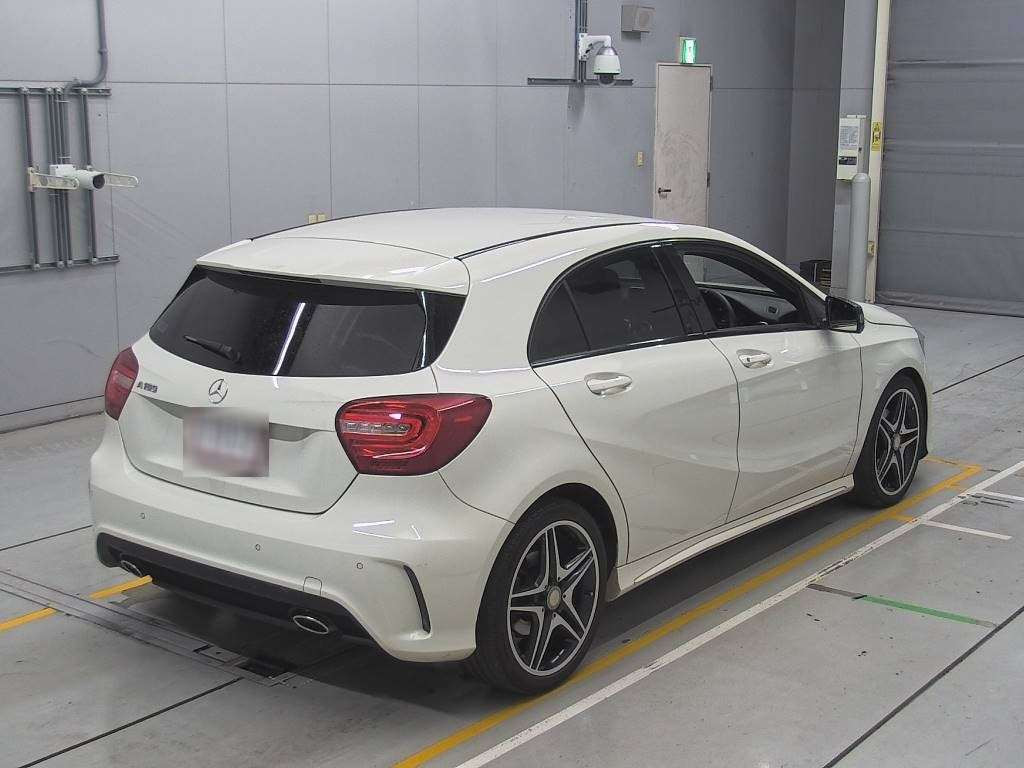 2013 Mercedes Benz A-Class 176042[1]