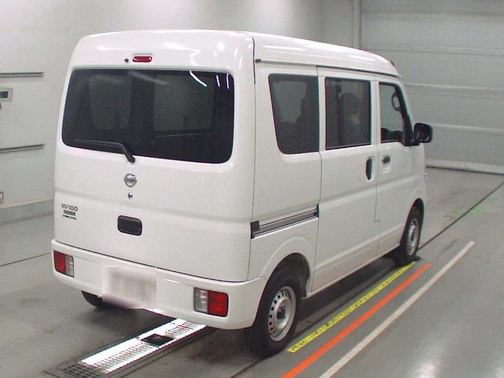 2023 Nissan NV100 Clipper DR17V[1]