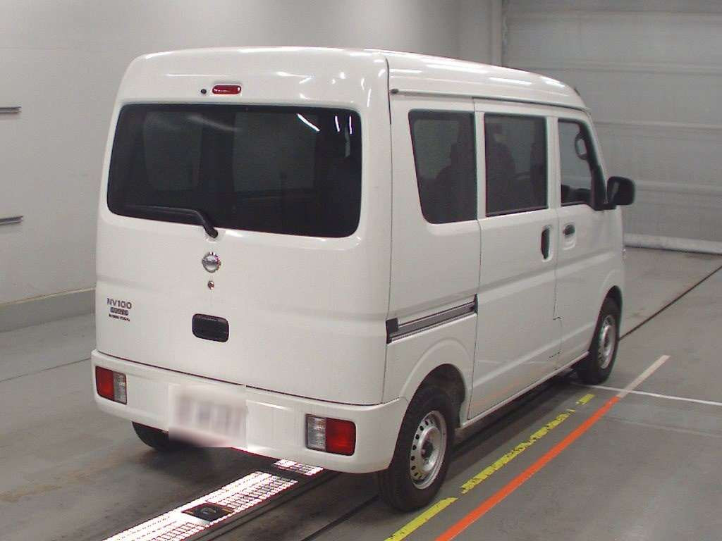 2023 Nissan NV100 Clipper DR17V[1]