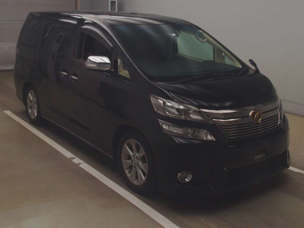 2014 Toyota Vellfire GGH20W[2]