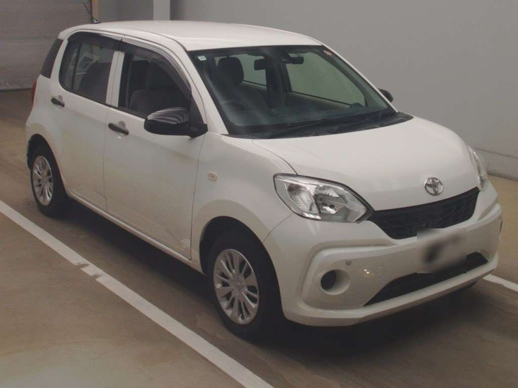 2017 Toyota Passo M700A[2]