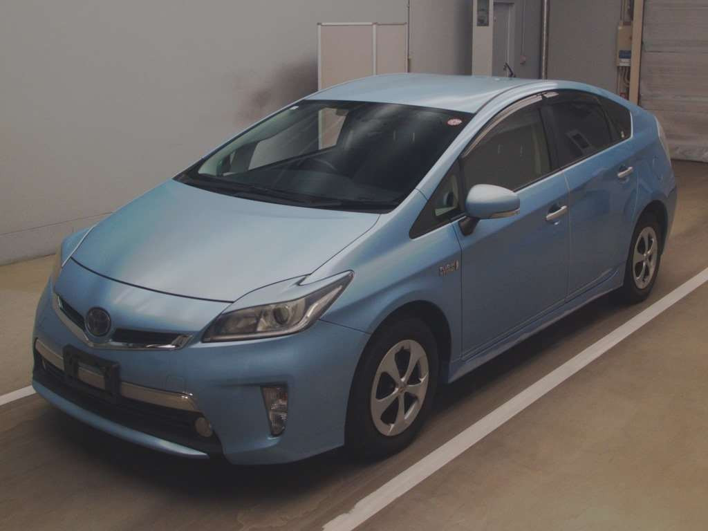 2012 Toyota Prius PHV ZVW35[0]