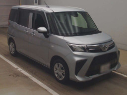 2022 Toyota Roomy